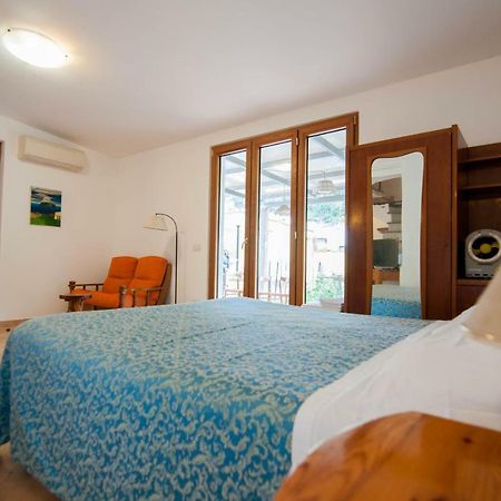 Albergo Macri イスキア島 エクステリア 写真