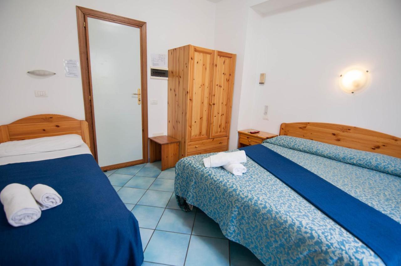 Albergo Macri イスキア島 エクステリア 写真