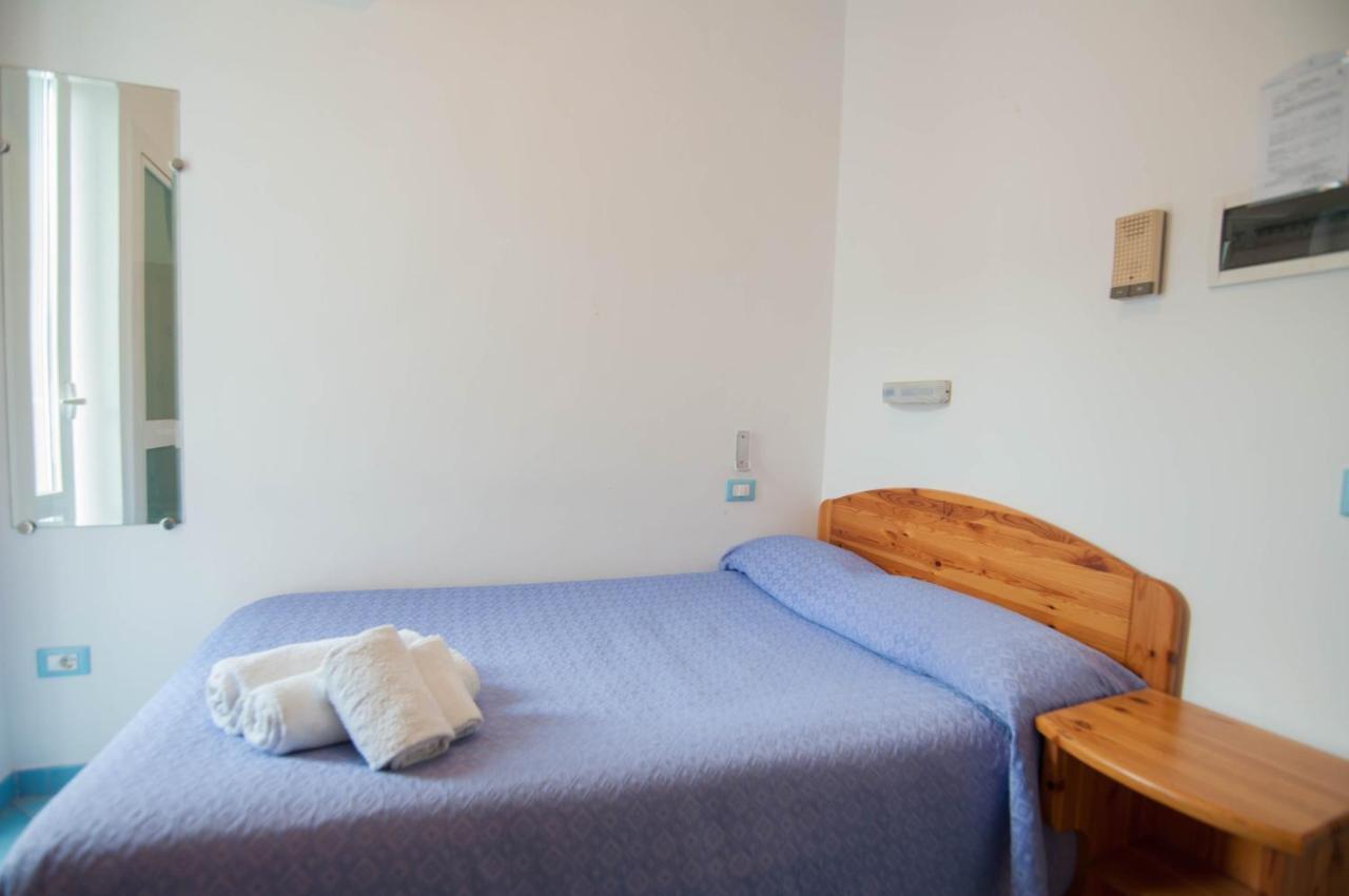 Albergo Macri イスキア島 エクステリア 写真