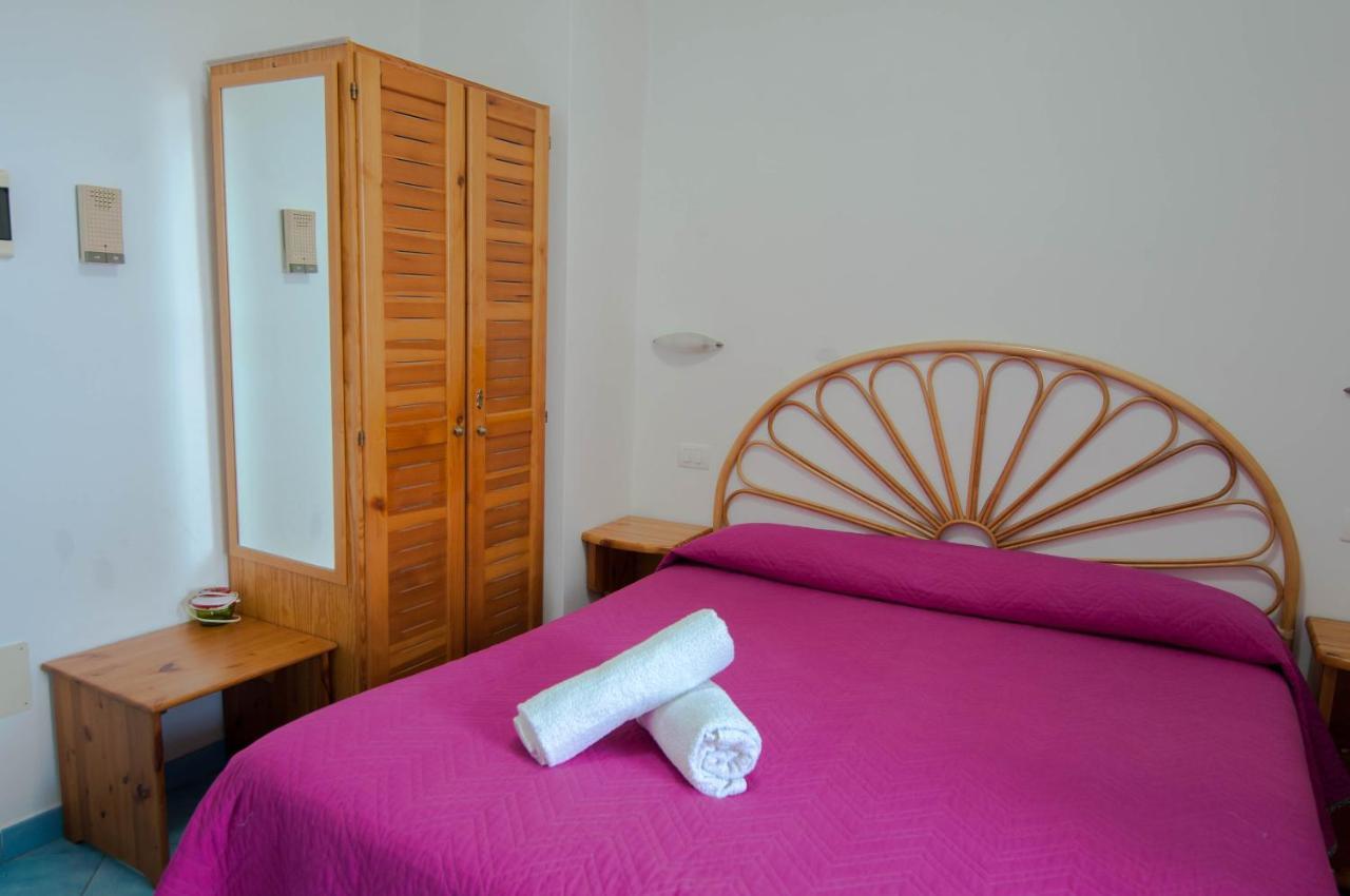 Albergo Macri イスキア島 エクステリア 写真