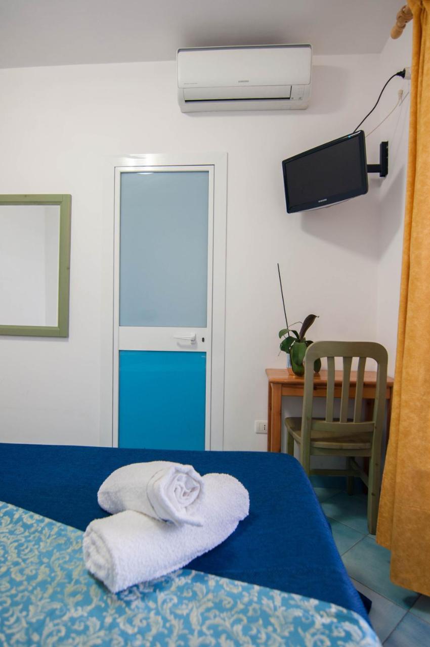 Albergo Macri イスキア島 エクステリア 写真