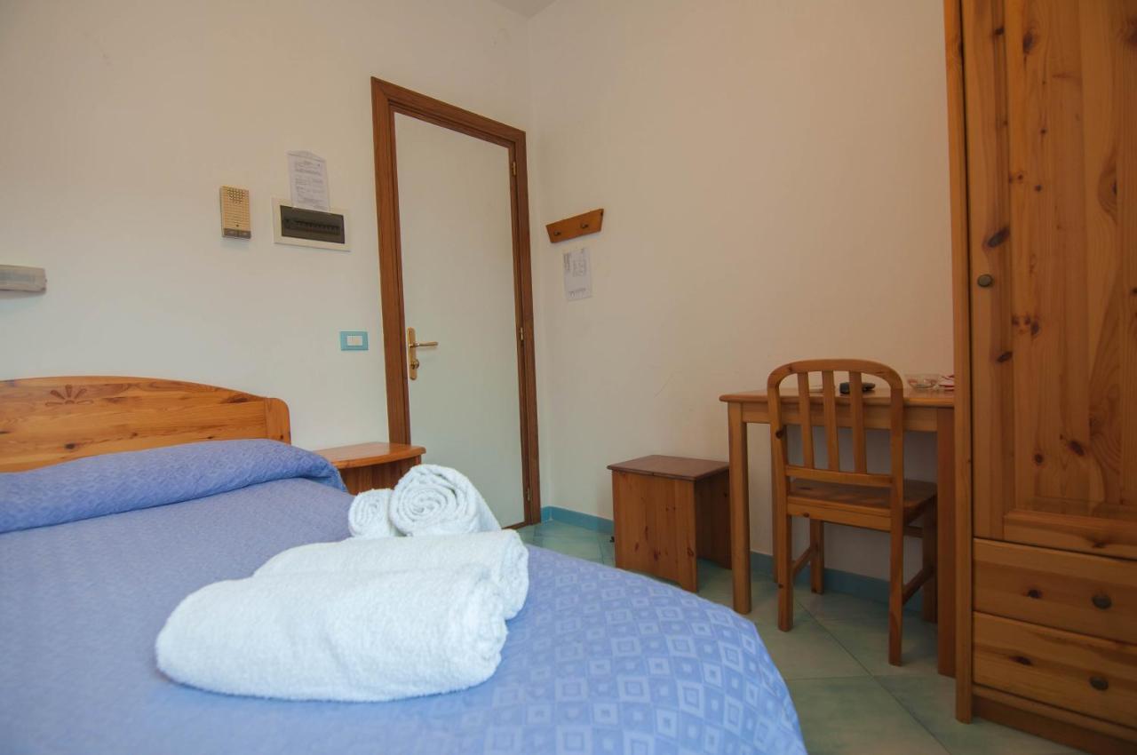 Albergo Macri イスキア島 エクステリア 写真